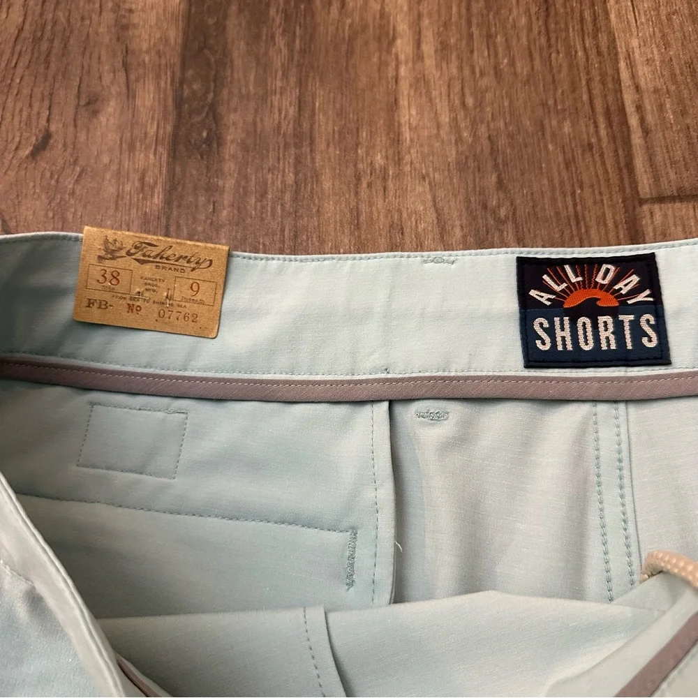 Faherty All Day Belt Loop Shorts Mens Size 38 Light Blue